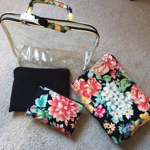 Set of 4 zip bags